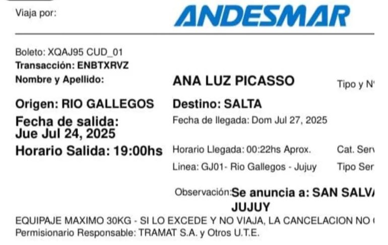 El ticket que tenía la vecina de Río Gallegos para viajar a Salta con su hija en el micro de la tragedia. El ticket que tenía la vecina de Río Gallegos para viajar a Salta con su hija en el micro de la tragedia.