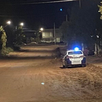 Tensión en Añelo: lo filmaron abusando de dos niñas y vecinos quisieron incendiar su casa | LM Neuquen Tensión en Añelo: lo filmaron abusando de dos niñas y vecinos quisieron incendiar su casa