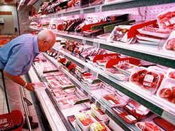 la carne, un alimento que se aleja de la mesa de los argentinos la carne, un alimento que se aleja de la mesa de los argentinos