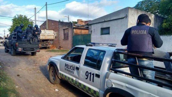 Policías terminan en el hospital al evitar una pelea