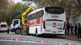 La tragedia se registró este lunes durante la mañana en el centro de la ciudad. Foto: Gentileza (Radio Ciudad Catriel). | LM Neuquen La tragedia se registró este lunes durante la mañana en el centro de la ciudad. Foto: Gentileza (Radio Ciudad Catriel).
