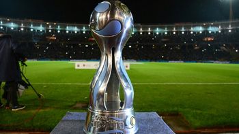 Histórico: dos equipos extranjeros pedirán participar de la Copa Argentina