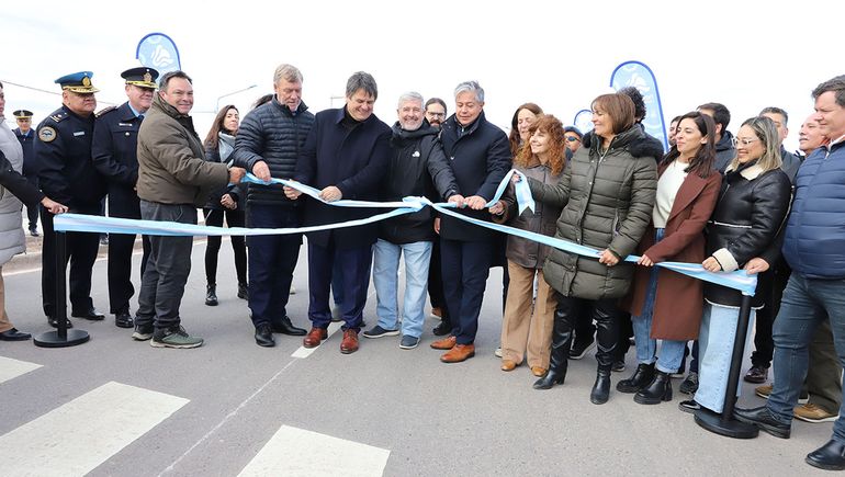 Mariano Gaido y Rolando Figueroa inauguraron una obra clave de conectividad en Neuquén capital
