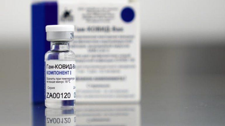 Rusia planea crear gotas nasales con la fórmula de la Sputnik V