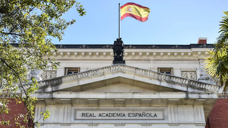 La RAE, con sede en Madrid, está encargada de velar por el buen uso del lenguaje castellano. La RAE, con sede en Madrid, está encargada de velar por el buen uso del lenguaje castellano.