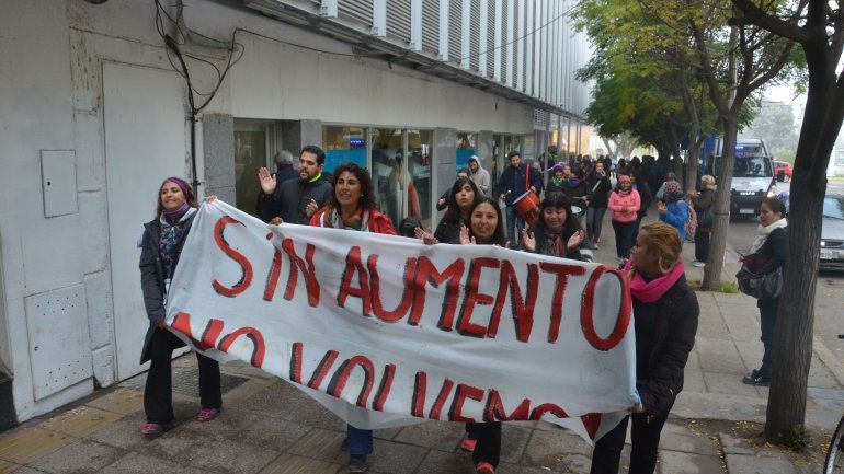 Gobierno convocó a ATEN a una nueva mesa de diálogo