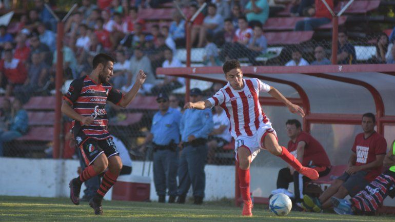 El Rojo ganó y por ahora quedó fuera de la zona de descenso