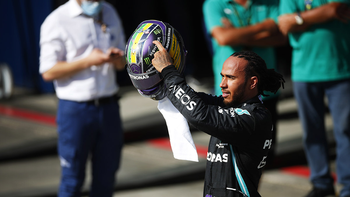 la reaccion de manu urcera tras la carrera imposible que gano hamilton la reaccion de manu urcera tras la carrera imposible que gano hamilton