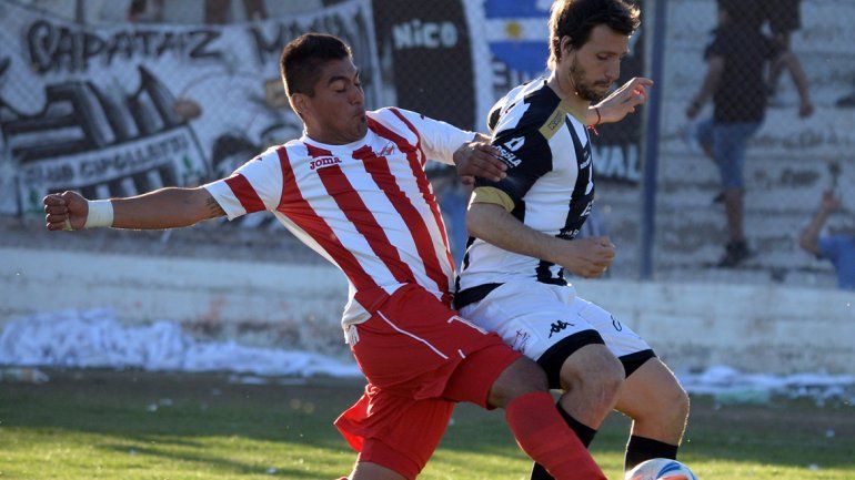 Hernández será titular en el Rojo.