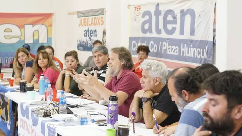 La seccional de ATEN de Junín de los Andes renunció masivamente por clima hiperviolento en las asambleas