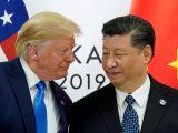 Foto de archivo. El presidente estadounidense, Donald Trump, junto a su homólogo chino, Xi Jinping, durante una reunión bilateral el la cumbre G20 en Osaka, Japón. 29 de junio de 2019. REUTERS/Kevin