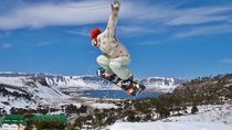 temporada de nieve 2025: con descuentos, el primer centro de esqui que abre este finde largo en neuquen
