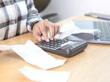 Qué jubilados pueden acceder al crédito de 800.000 pesos y dónde pedirlo