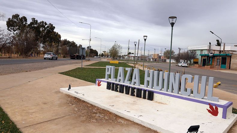 Una joven que estudia en Plaza Huincul demandó a su padre por no querer pasarle la cuota alimentaria.