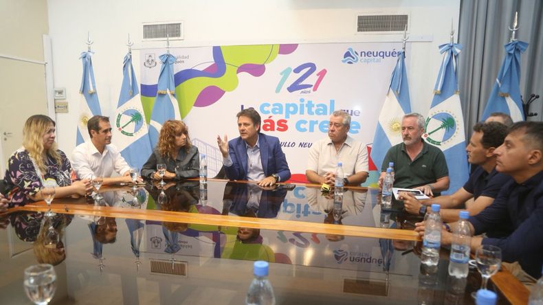 Patente gratis por ocho meses para los 0 km: el beneficio en Neuquén para impulsar el comercio | LM Neuquen Patente gratis por ocho meses para los 0 km: el beneficio en Neuquén para impulsar el comercio