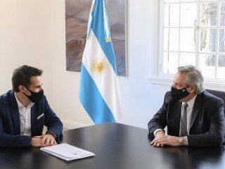 El presidente definió una sede de Energía en Neuquén. Martínez dijo que en los próximos días se dará a conocer el nuevo Plan Gas. 