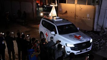 israel recibio los cuerpos de cuatro rehenes entregados por hamas en gaza israel recibio los cuerpos de cuatro rehenes entregados por hamas en gaza