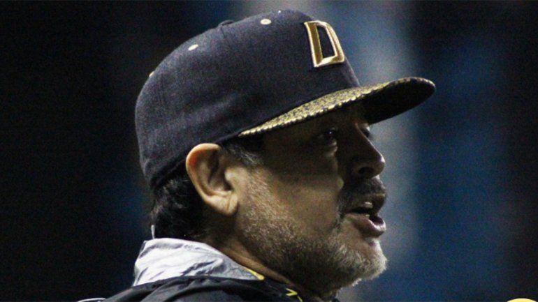 Maradona apuntó contra el Gobierno por el bochorno en la Superfinal