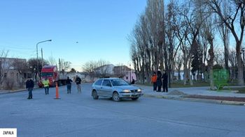 Reconstrucción del accidente de tránsito en el que murió una mujer en Zapala. Reconstrucción del accidente de tránsito en el que murió una mujer en Zapala.