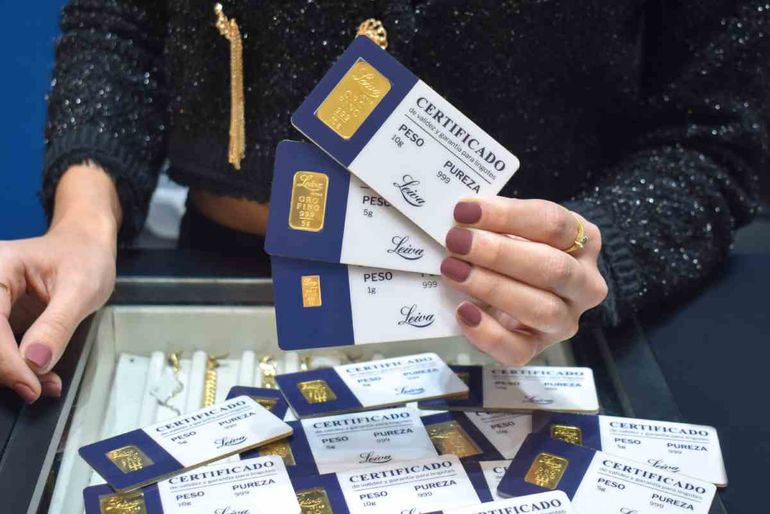 Los lingotes de oro están entre los activos más buscados por los inversores en el 2022: cómo y dónde conseguirlos