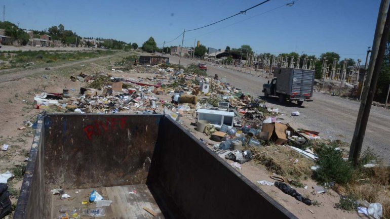 Así estaba el basural de Anaya y 12 de Septiembre.&nbsp;