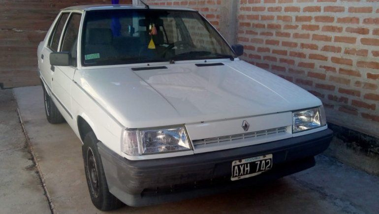 Así le robaron el auto de su casa a un profesor de Slackline