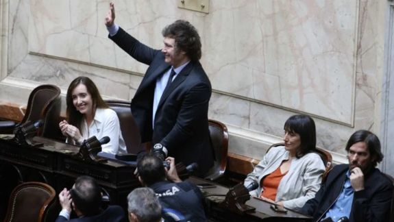 El Gabinete de Javier Milei está casi completo: solo faltan algunos puestos clave.