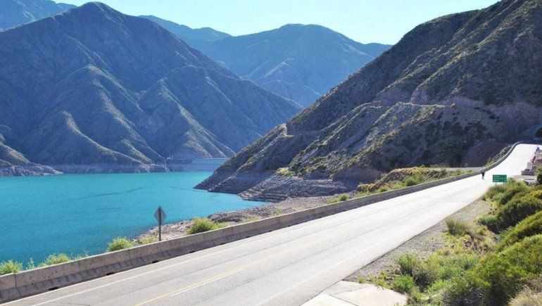 Vuelos a Mendoza: precios y últimos días para aprovechar el plan previaje y recuperar el 50%