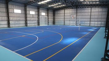el barrio hibepa ya tiene su polideportivo y le puso fecha de inauguracion