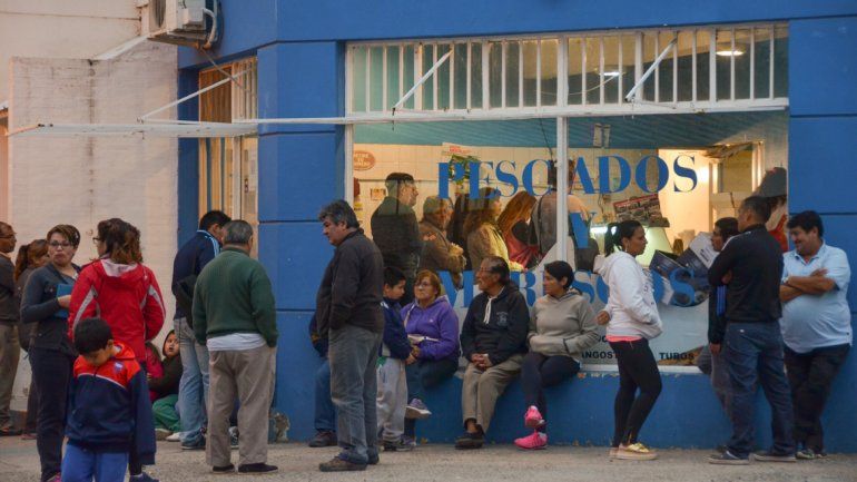 En una pescadería de la calle Belgrano