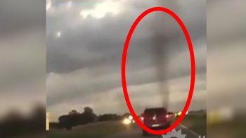 Tornado-de-mosquitos.jpg
