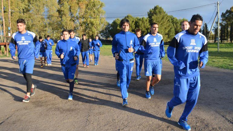 Los dos representantes neuquinos buscarán traerse algo en sus visitas.