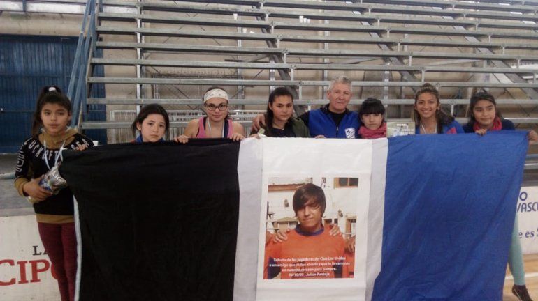 El emotivo y eterno recuerdo de humilde club de barrio al pibe fallecido