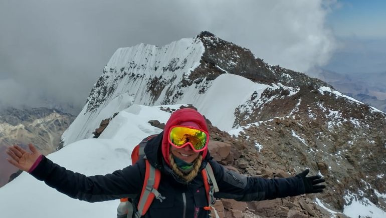 Cumplió el sueño de hacer cumbre en el techo de América