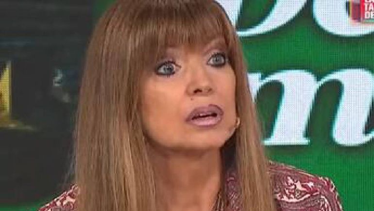 Adriana Salgueiro con botón antipánico tras amenaza de muerte por una extranjera