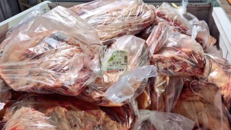 Senasa secuestró 600 kilos de carne con hueso que ingresaban al Alto Valle