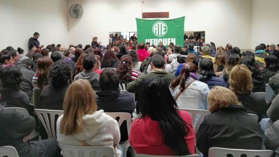 ATE para por tiempo indeterminado y peligran las clases