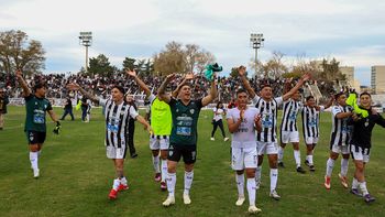 el original sorteo de cipo para sus hinchas en medio de la gran campana