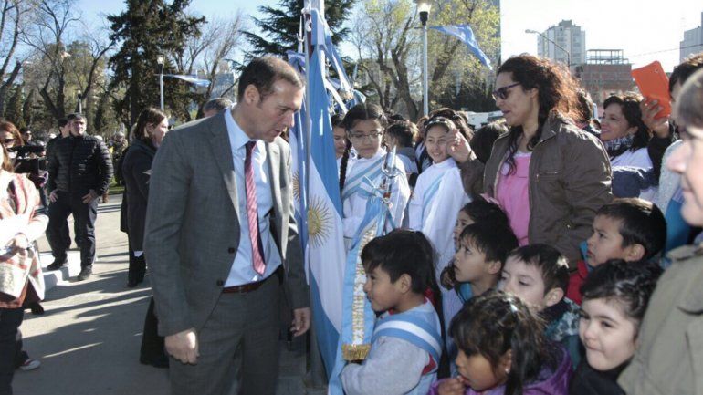 Con un colorido acto, festejaron el Día del Maestro