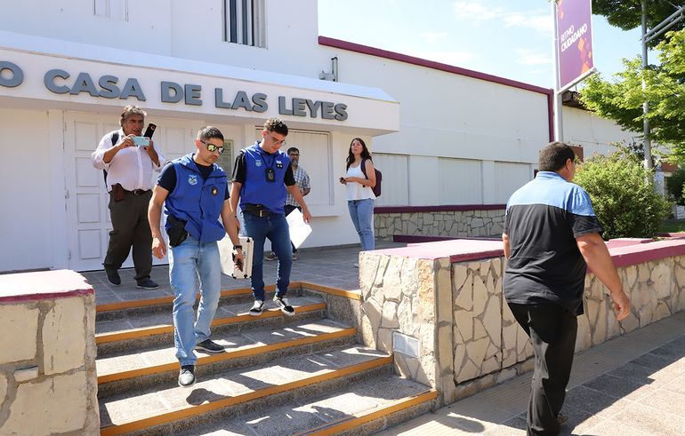 Delitos Económicos llevó a cabo los allanamientos / Foto