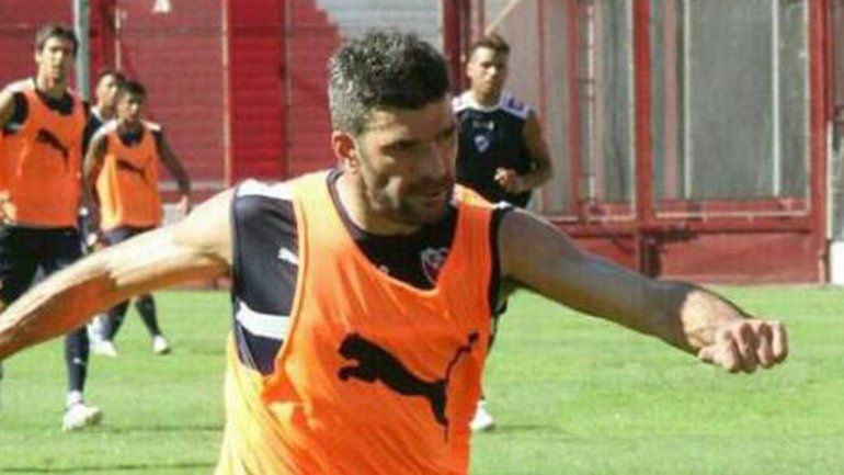 El Puma Gigliotti se presentará con la camiseta del Rojo.