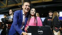 entregaron 1.768 notebooks y llegaran a 20 mil en el ano: que escuelas las recibieron