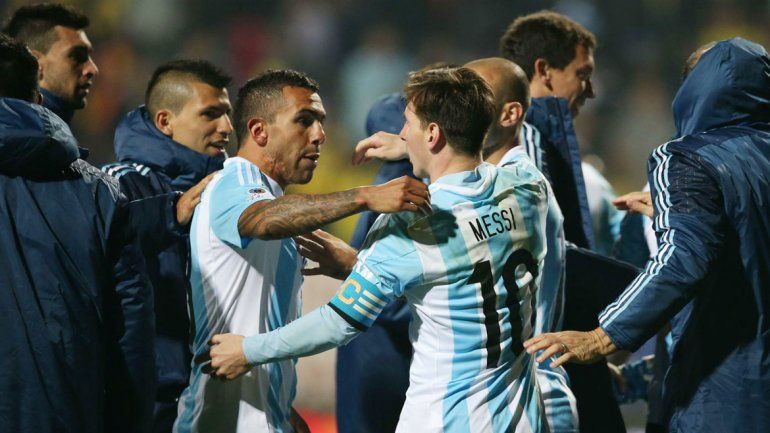 Ni el Apache ni Messi podrán liderar al equipo el jueves en el Monumental.