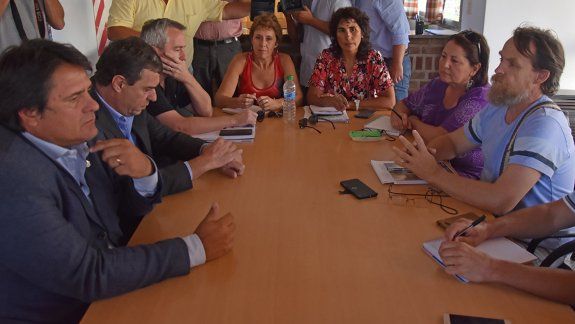 El Gobierno busca que siga la paritaria sin paro de los docentes
