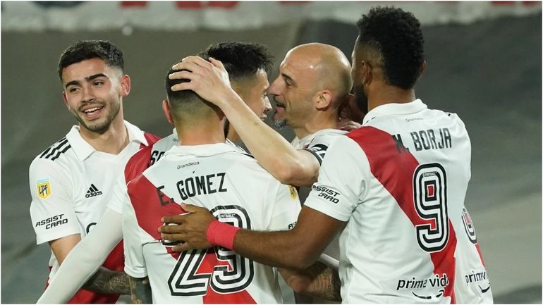 Los mejores memes de los hinchas de River a días de ser campeones