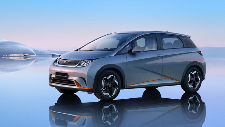 El BYD Dolphin es una alternativa 100% eléctrica que garantiza cerca de 300 kilómetros de autonomía con una sola carga.