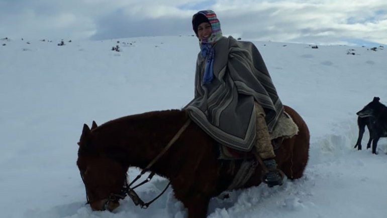A caballo y con nieve, así trabajan los agentes sanitarios en zonas rurales