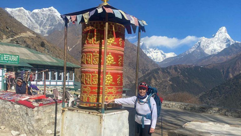 Jannet y una de sus últimas fotos en Nepal