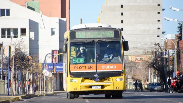 Volvieron las clases y 20 mil alumnos tienen su boleto estudiantil