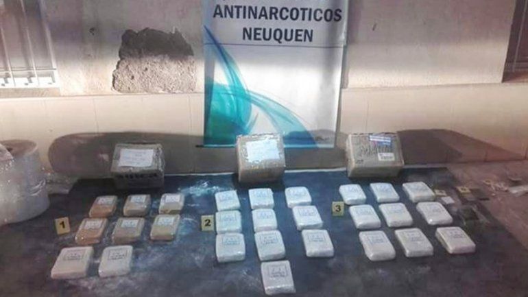 La droga fue incautada y el vehículo